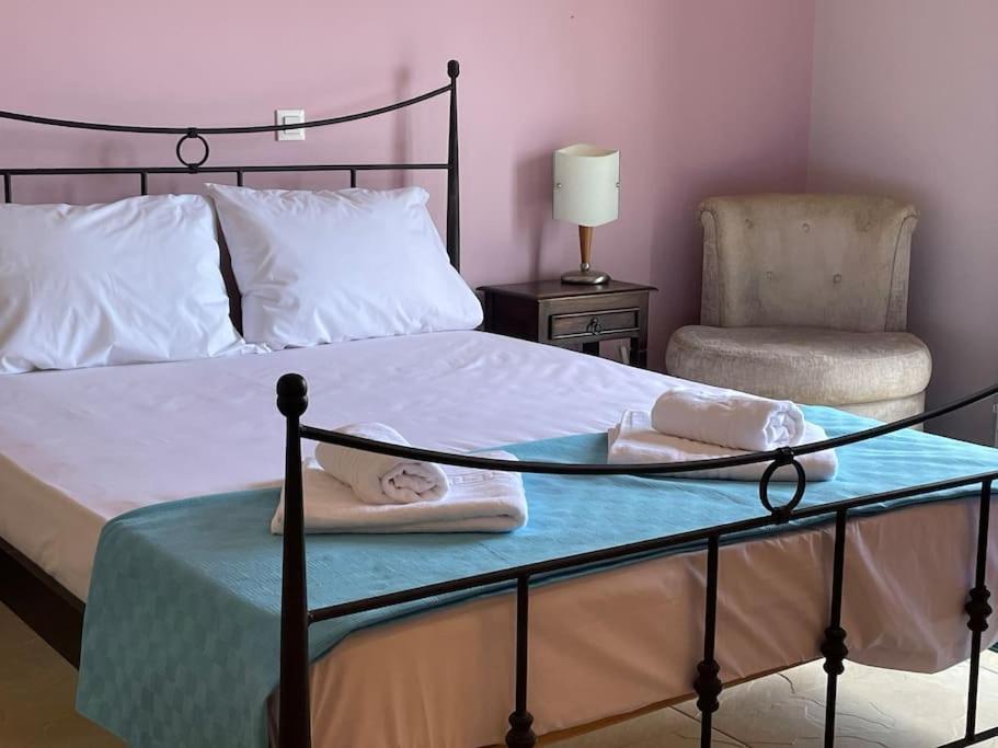 Villa Akoumaros Breeze Gythio Esterno foto
