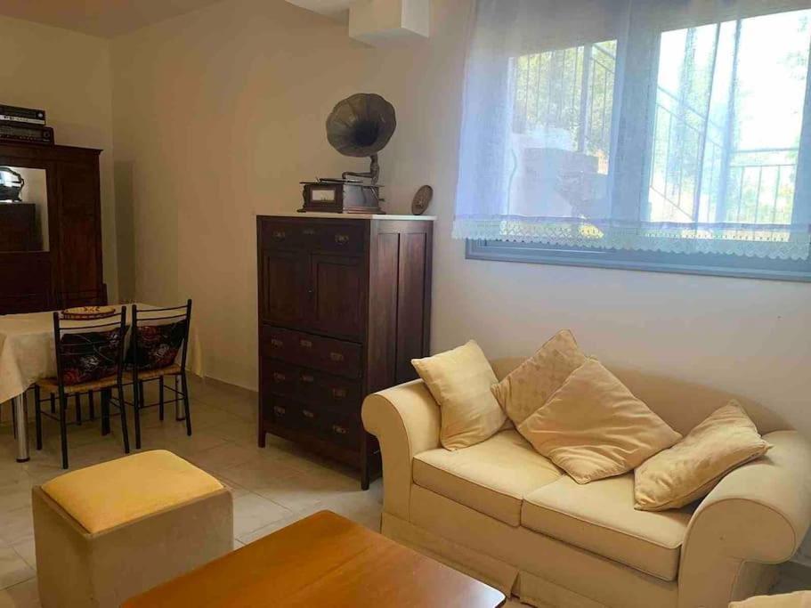 Villa Akoumaros Breeze Gythio Esterno foto